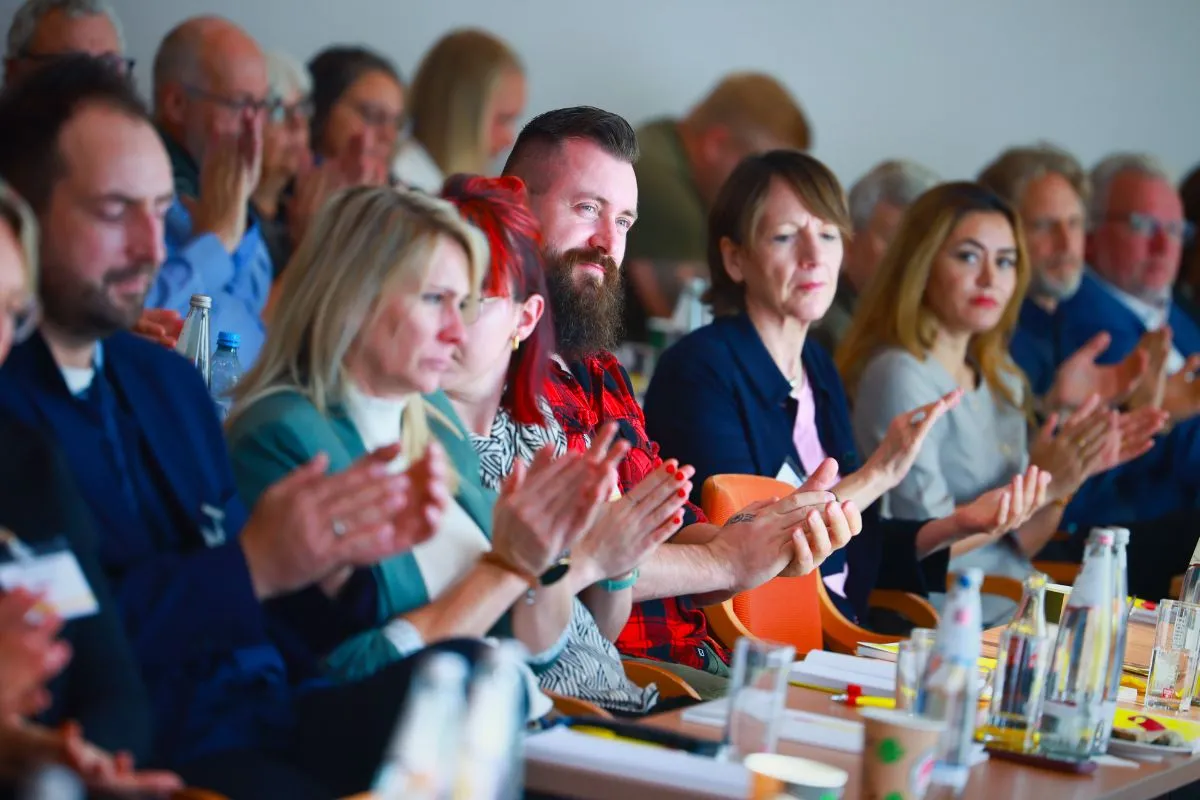 Zwischen Reform und Menschenwürde: ASB-Pflegekongress stärkt die Pflege